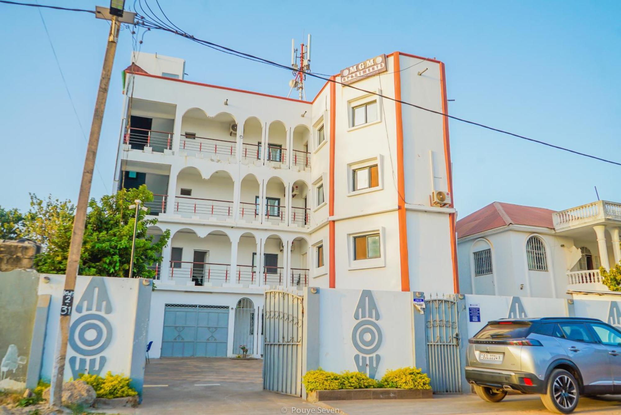 Mgm Apartments Gambia Kololi Exteriér fotografie